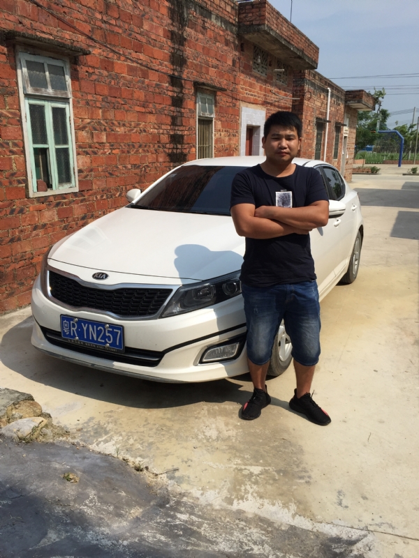 独坐街头的第一张照片--广东基督教相亲网